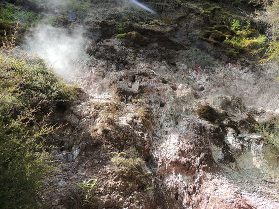 ... zischend heisse Dämpfe.