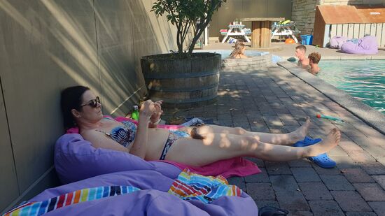 Relax  am Pool im X-Base