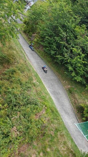 Beschleunigungsstück...