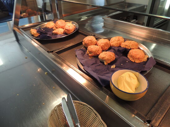 Wohlverdiente Pause bei Buttered Scones & Jam ...