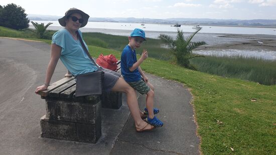 Im Hafenpark von Kawhia