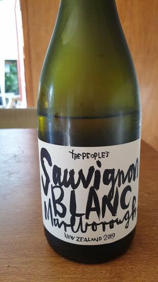 ... dazu lokale Köstlichkeiten (1) ...