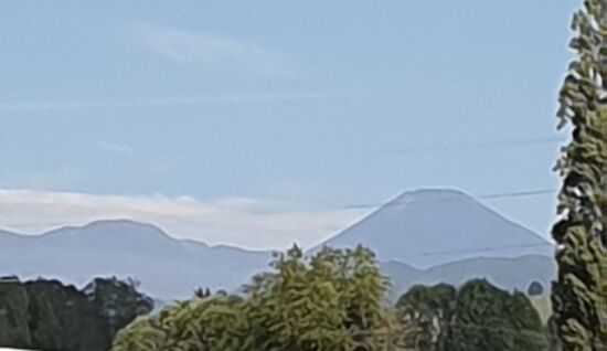Unser nächtes Reiseziel im Blick: Mount Taranaki / Mount Egmont