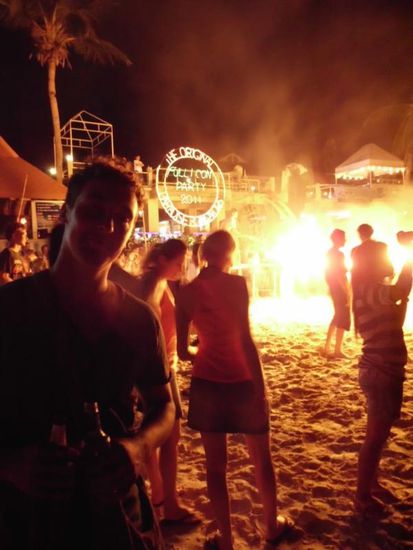 Das Spiel mit dem Feuer - Seilspringen mit "Branding"-Garantie!