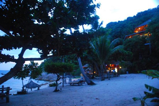 Dämmerung - Blick auf die Bar