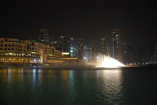 Die Fontänenshow beginnt!