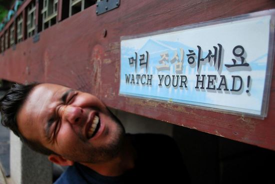 Benni! Die niedrigen Gänge sind nichts für (über 1.50 m) große Menschen!