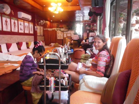 Manicure &amp; Pedicure für Sophie