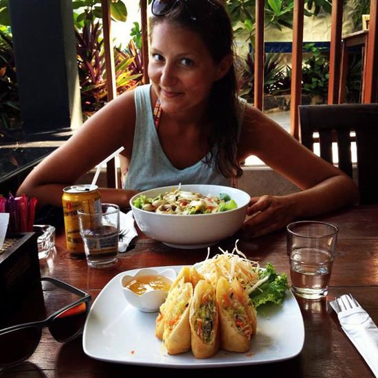 Mittagessen - Salat &amp; Springrolls