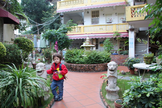 Im schönen Guesthouse mit den Merlin-statuen aus Singapur (:
