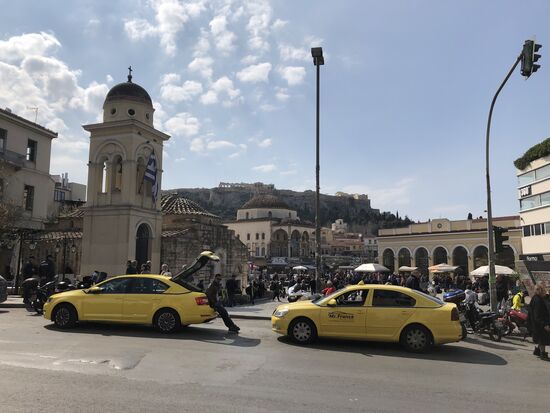 Wohin geht man am ersten Tag in Athen? ...