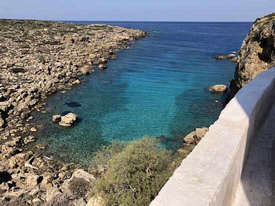 Schon hier konnten wir erkennen, welche schöne Farben das Meer in dieser Gegend hat. Wir freuten uns schon jetzt sehr auf Elafonisi.