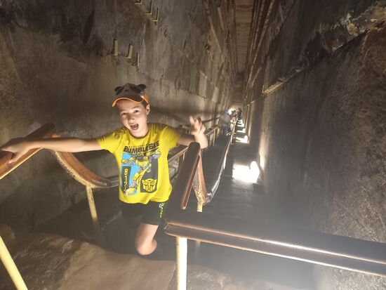 Das steile letzte Stück bis zur Grabkammer