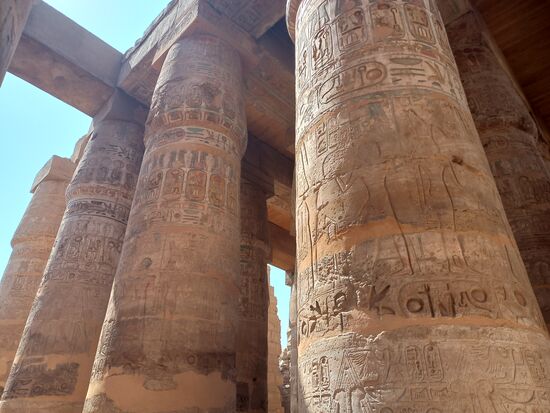 Ziemlich dick, die Säulen