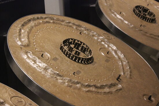 Stonehenge ist beinahe 5000 Jahre alt - und wurde über 1500 Jahren gebaut.