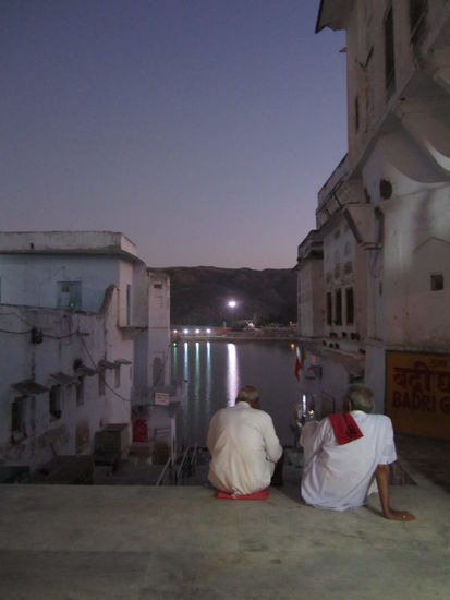 endlich Ruhe  an den Ghats 