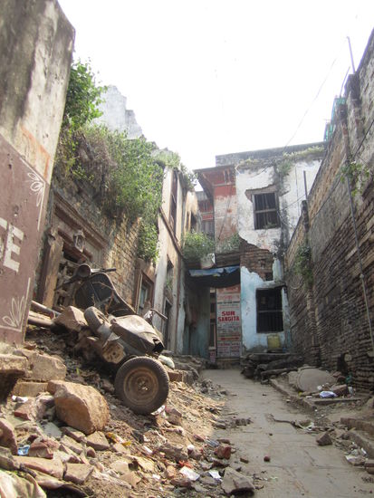 hinter den Ghats ...