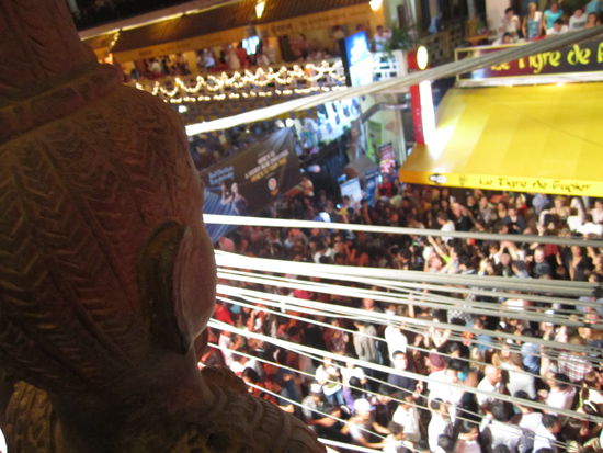 ... Silvester in der Pub Street ...