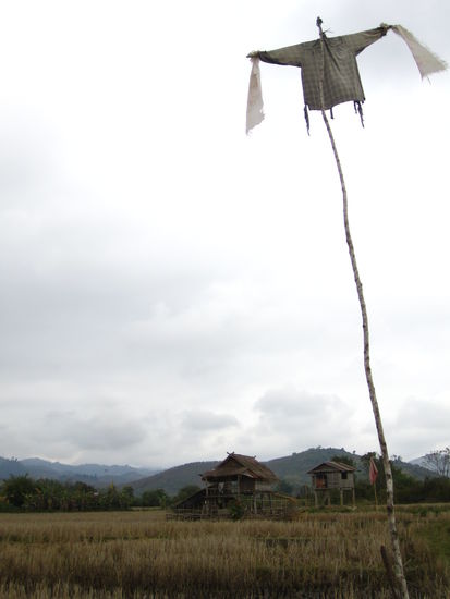 ... Einöde außerhalb des Dorfes ...