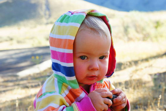 Betty hat mal wieder einen Stein gefunden an dem gelutscht wird