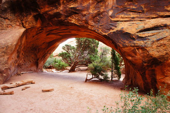traumhaft gelegener Navajo Arch.....