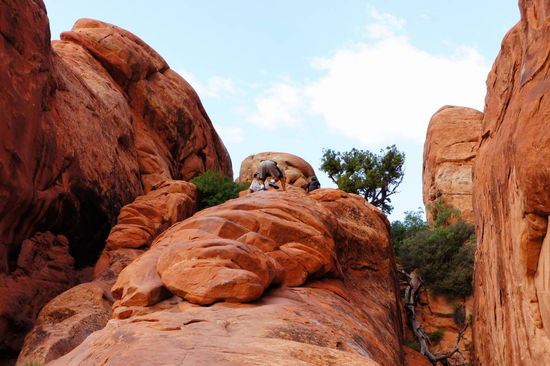 Kletterexperte im Aufstieg (Steigung ca. 30°)