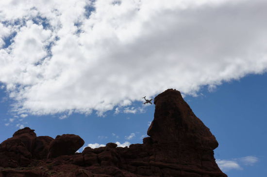 und tieffliegend Kampfflugzeuge (war eigentlich erst das zweite bis jetzt)