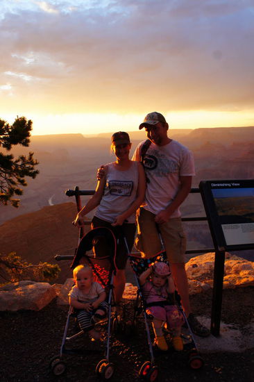 Familienidylle bei schönstem Licht