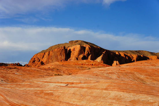 überall rote Felsen