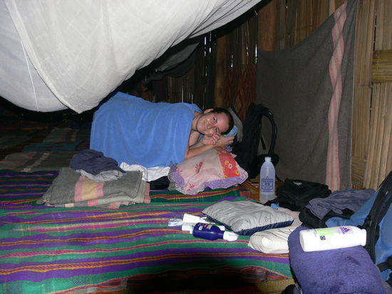 Nachts in den Bergen bei Bergvoelkern (meist aus Birma oder Tibet)