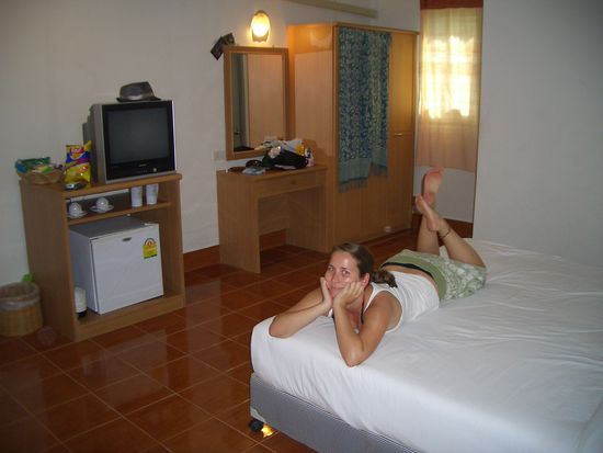 Zimmer mit sauberer Bettwaesche!