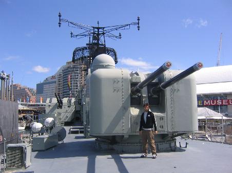 Auf einem Kriegsschiff der Aussis