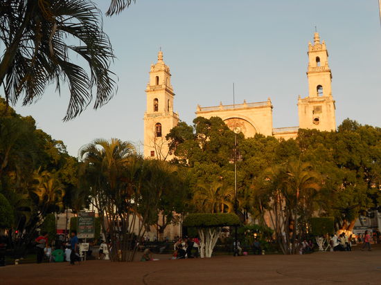 Die Kirche am Zocalo von Merida!