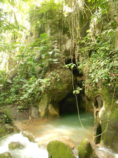 Eingang zur "ATM Hoehle"
