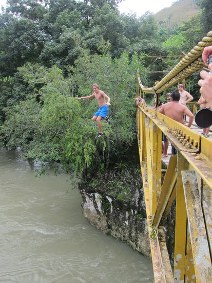 Und dann elegant in den stroemenden Fluss 