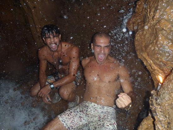 Und der Wasserfall im Dunkeln war wahrscheinlich das Coolste !