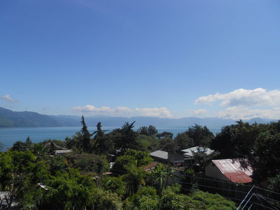 Aussicht von der Hostelterrasse...