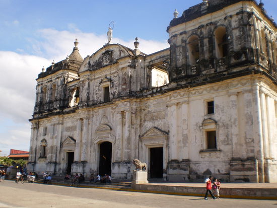 Die groesste Kathedrale Zentralamerikas!