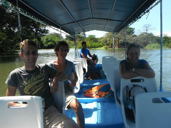 In der Lancha gings nun fuer mich bereits zum dritten Mal durch die Inseln...