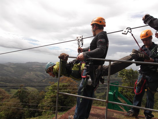 Wie Superman flog ich ueber den 150 m Canyon!