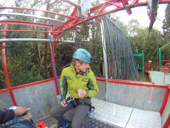 Vorbereitung auf den Bungee Jump!