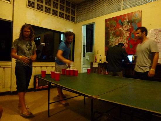 Bierpong im Hostel !