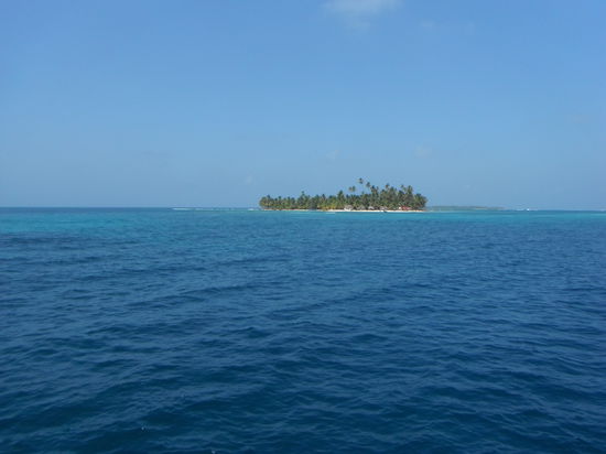 Eine der 365 San Blas Inseln !