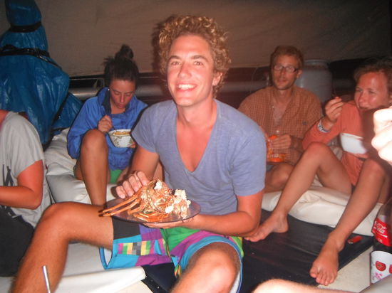 Abendessen - Fisch, Hummer, Krabben! Endlich mal wieder genuegend Essen 