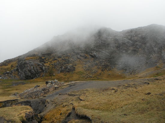 Die Ueberquerung des ersten Gipfel!