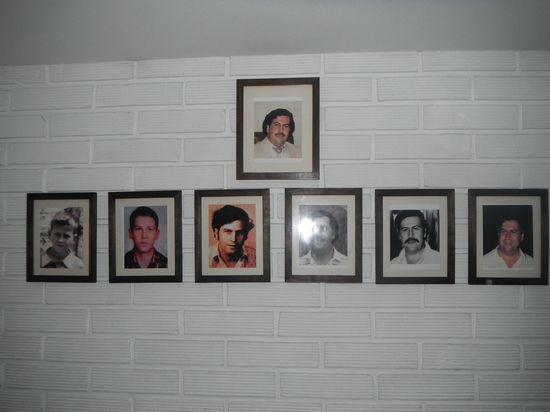 Die Familie Escobar!