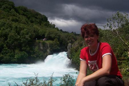Vor den Huka Falls