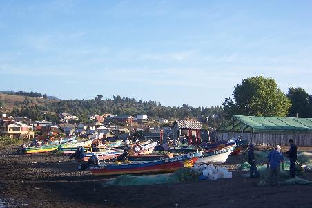 Fischerboote am Strand