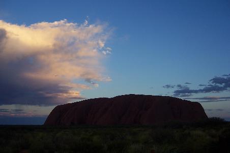 ...das Aussehen des Ayers Rock!
