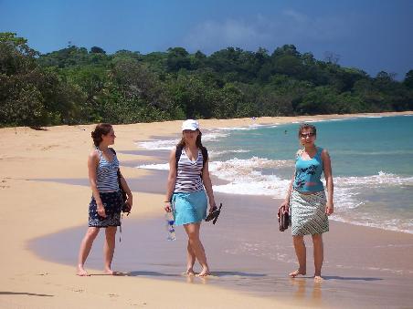 unglaublich einsamer Strand